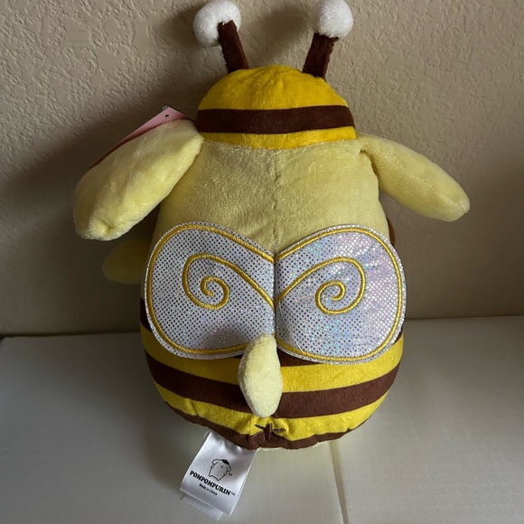 9.5” Pompompurin Easter Plush - Picture 2 of 3